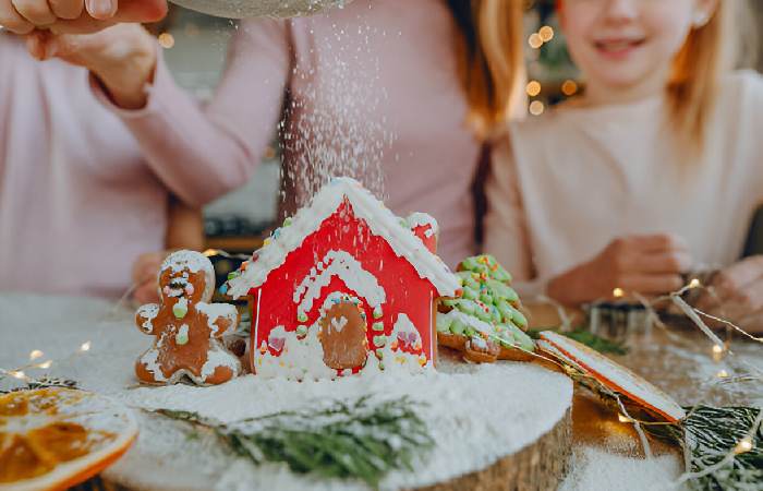 Gingerbread House Kit in Christmas Treat Decorating