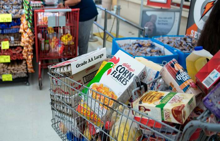 How Late Is The Closest Grocery Store Open In Mumbai 